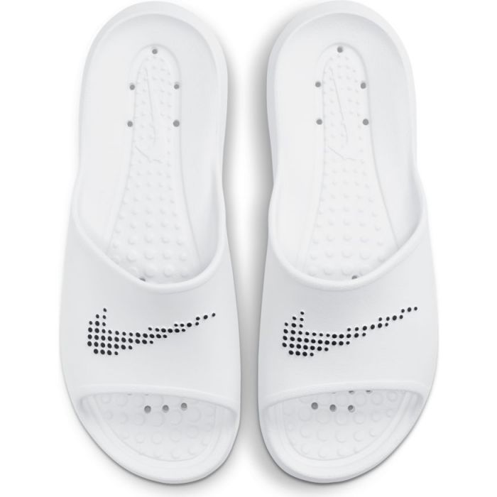 Nike Victori One (White)