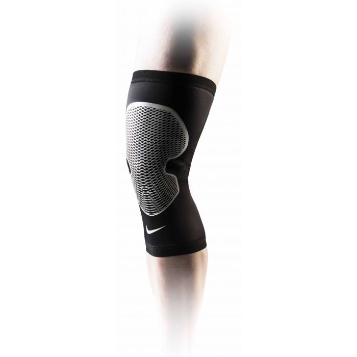 Nike PRO Knee Sleeve Knee Support, Men's Fashion, Activewear on Carousell